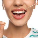 Nitkowanie – skuteczna metoda usuwania płytki nazębnej